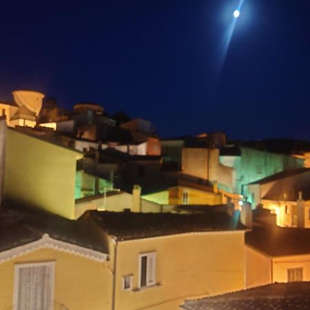 Casa Vacanze Piazza Apartment 2 Sant'Andrea di Conza Zewnętrze zdjęcie